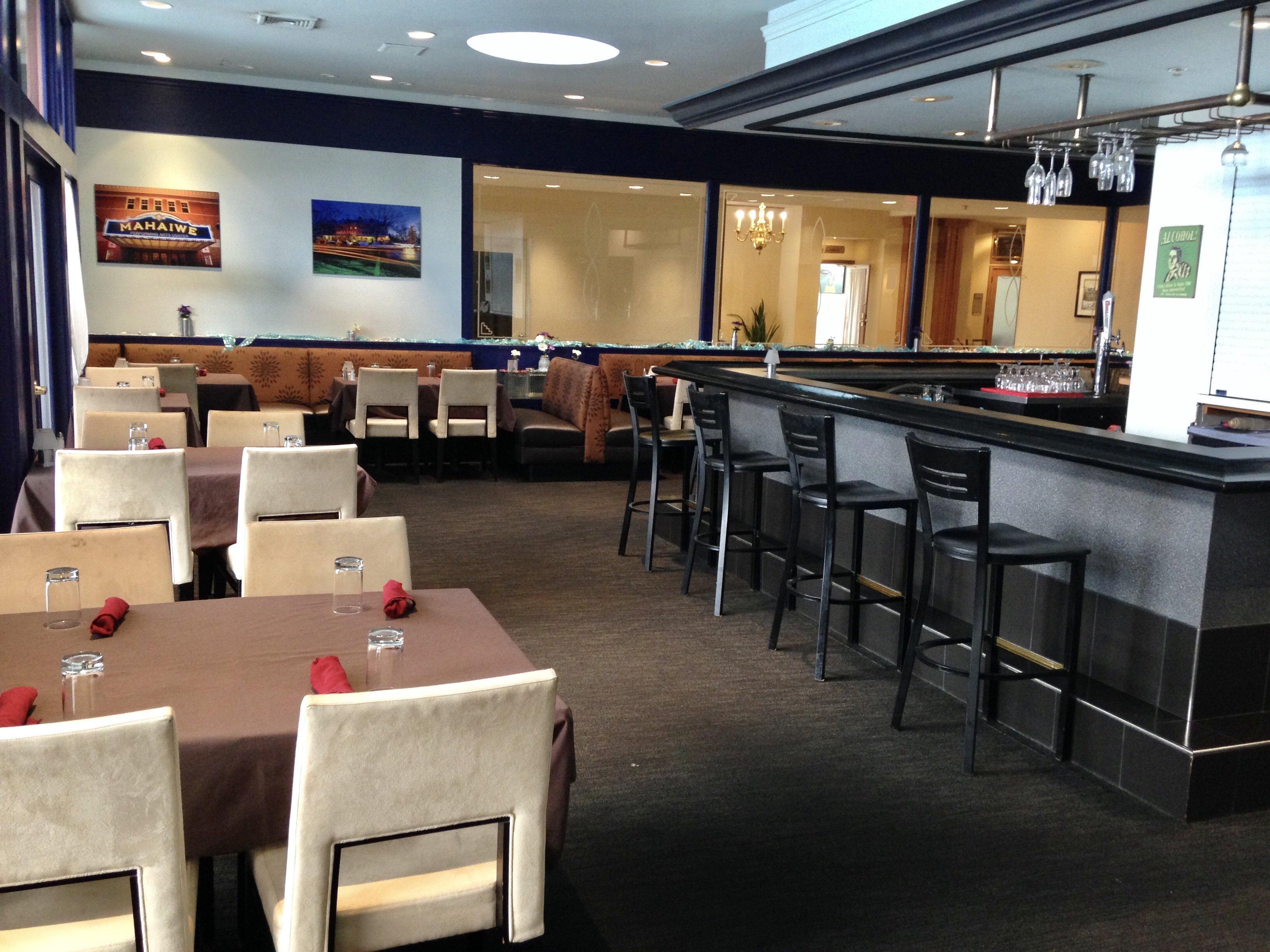 Holiday Inn & Suites Pittsfield-Berkshires By Ihg Exterior photo