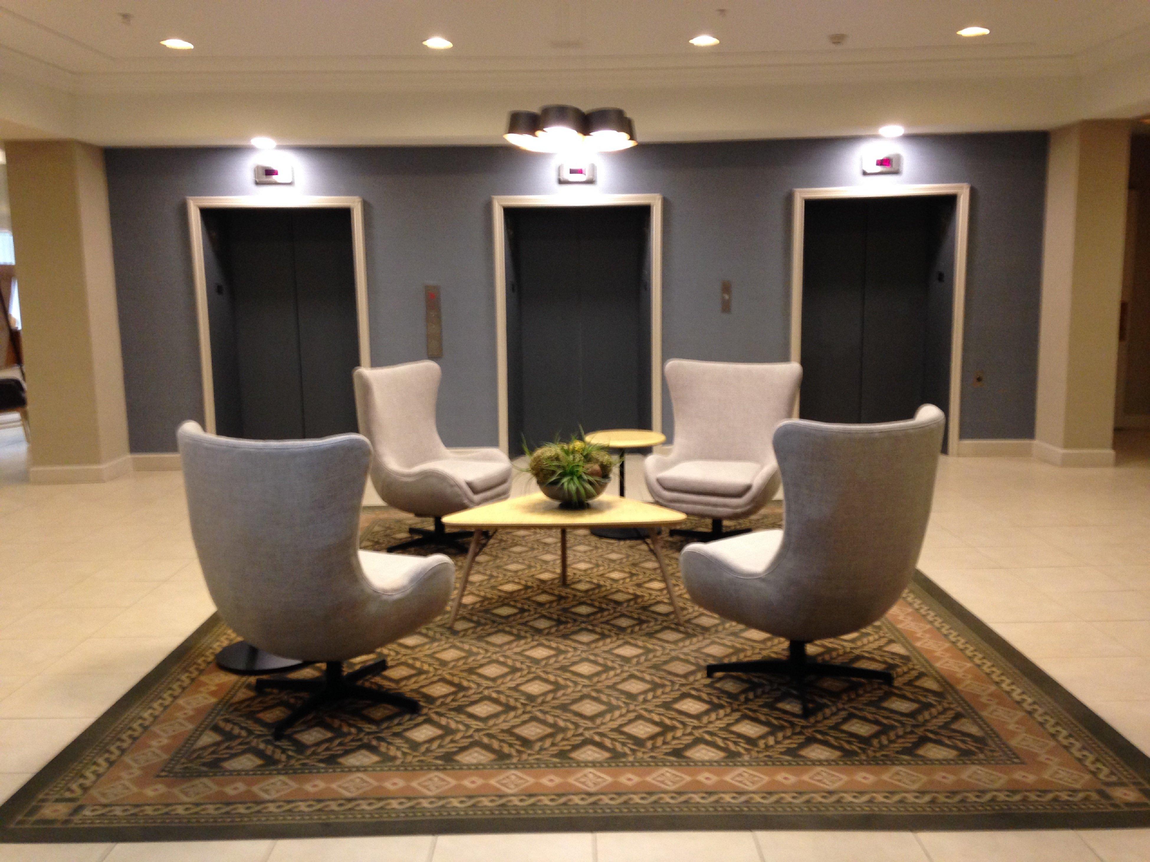Holiday Inn & Suites Pittsfield-Berkshires By Ihg Exterior photo